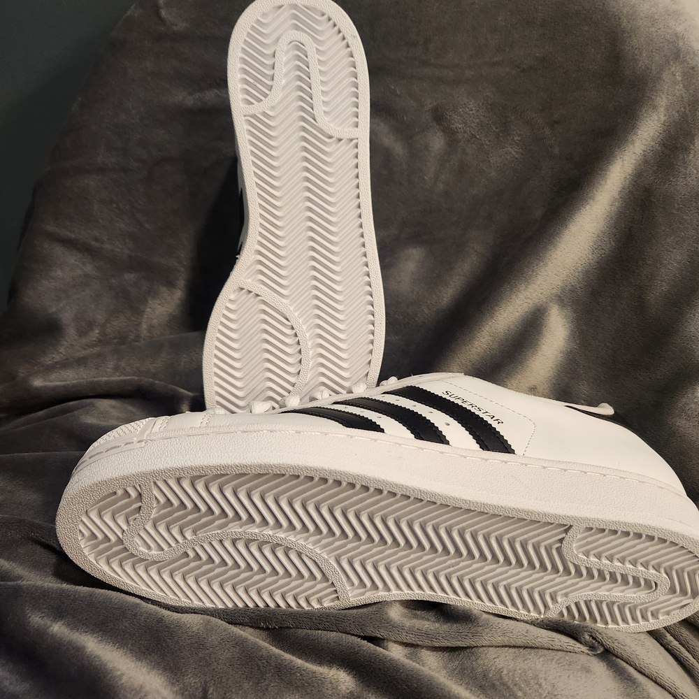 adidas Superstar II Sneakers in White with Black Stripes - Picture 11 of 13